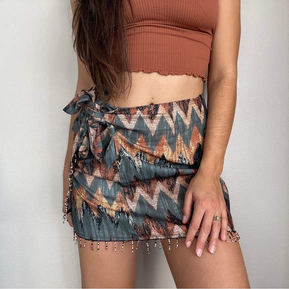 Chevron beaded wrap tie skirt - Picture 4 of 5